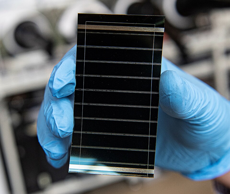 Perovskite соларна ќелија - нова технологија